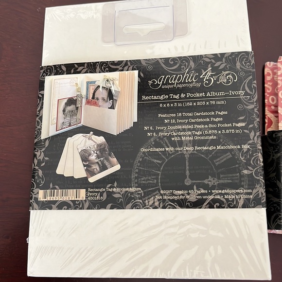 Graphic 45 Tag & Pocket Album bundle - Picture 3 of 5